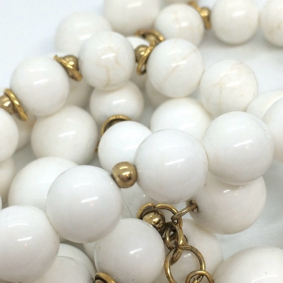 VINTAGE 80S TRIFARI BAUBLE BEAD NECKLACE WHITE GOLD COLLAR ACRYLIC DANGLE - Picture 15 of 15